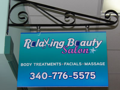 relaxing beauty salon